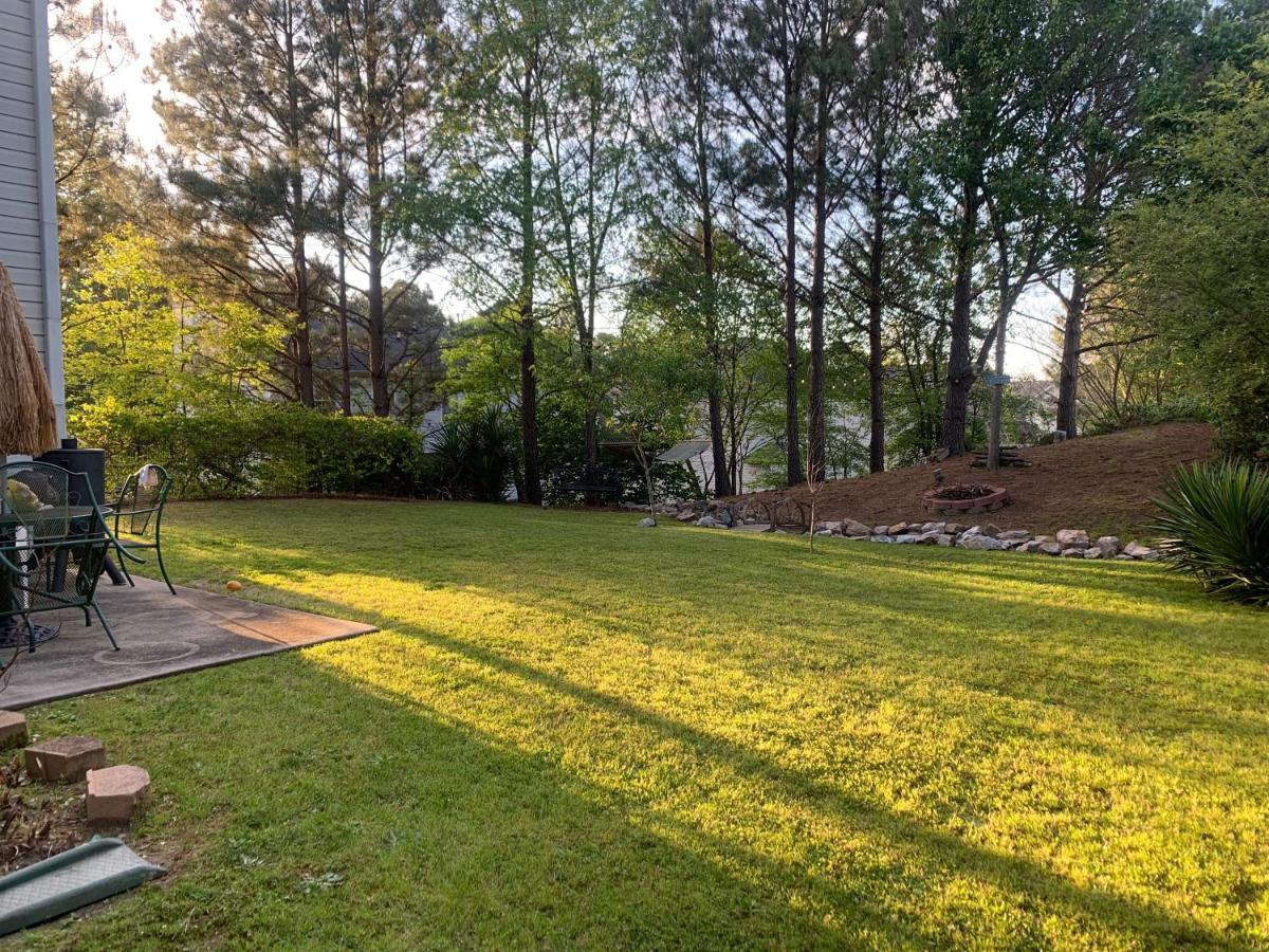 Captivating Home Near Downtown Atl Conley Buitenkant foto